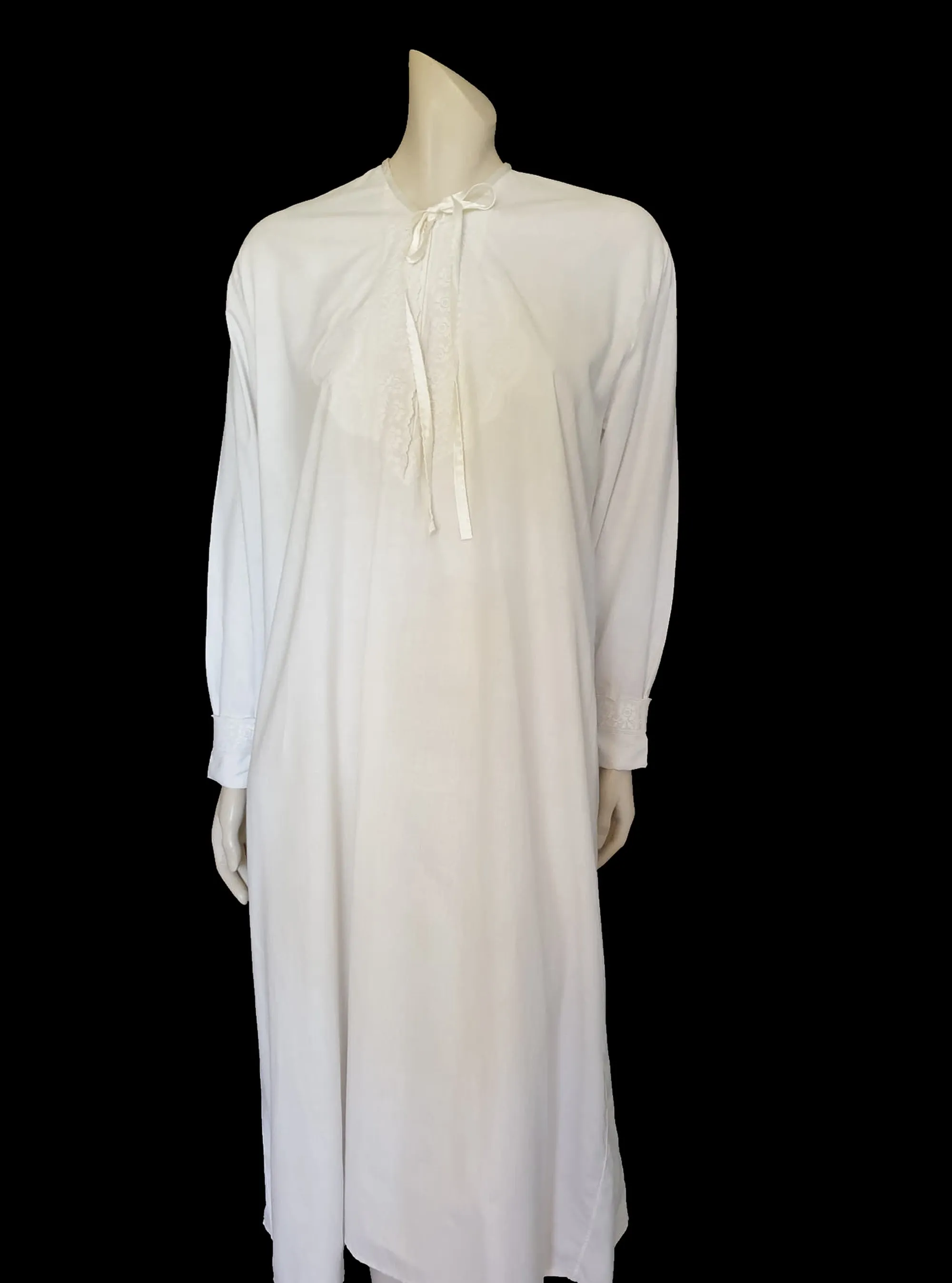 Antique Gown With Filet Lace & Embroidery