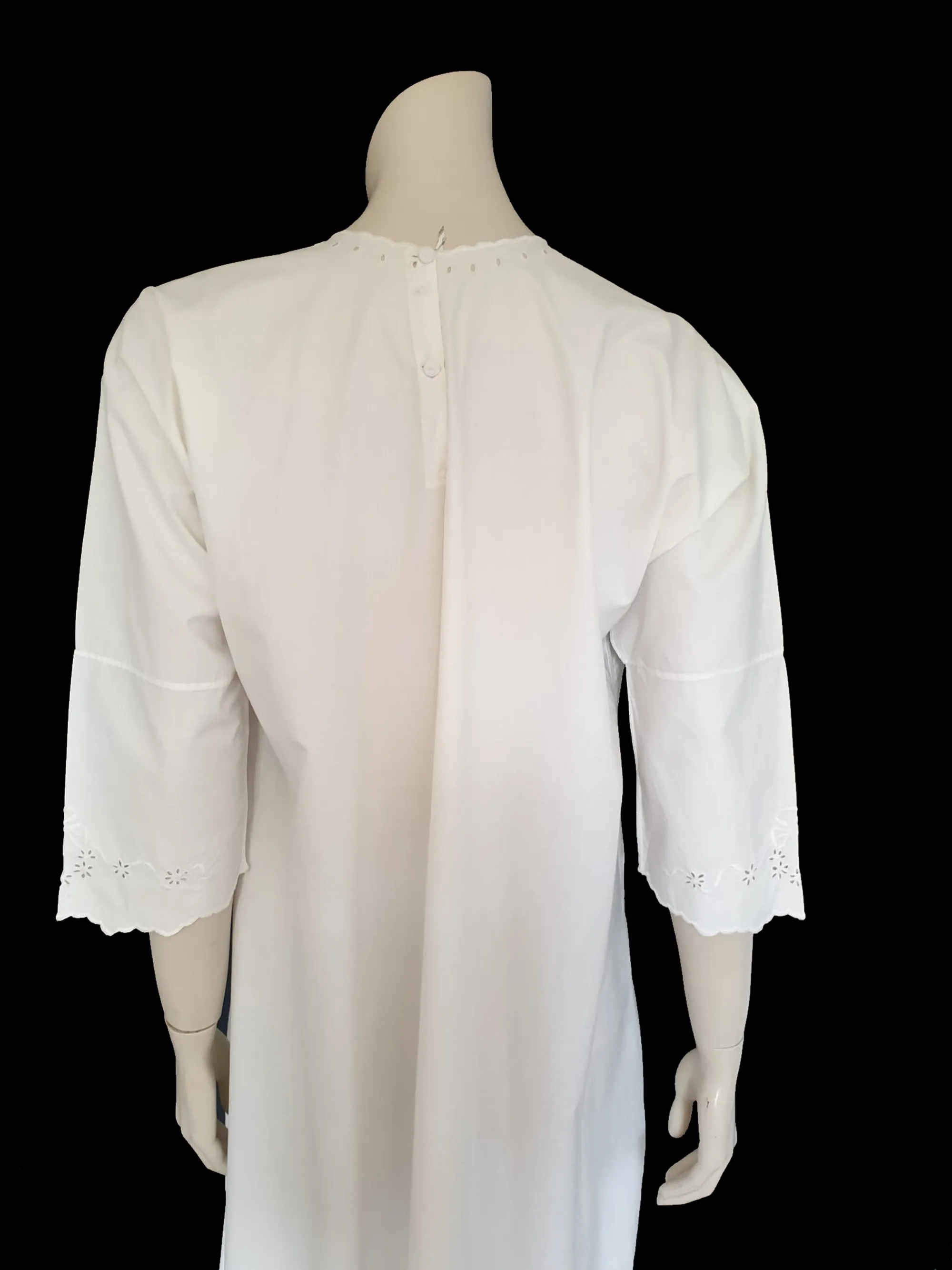 Antique White Cutwork Eyelet Nightgown - Broderie Anglaise - M