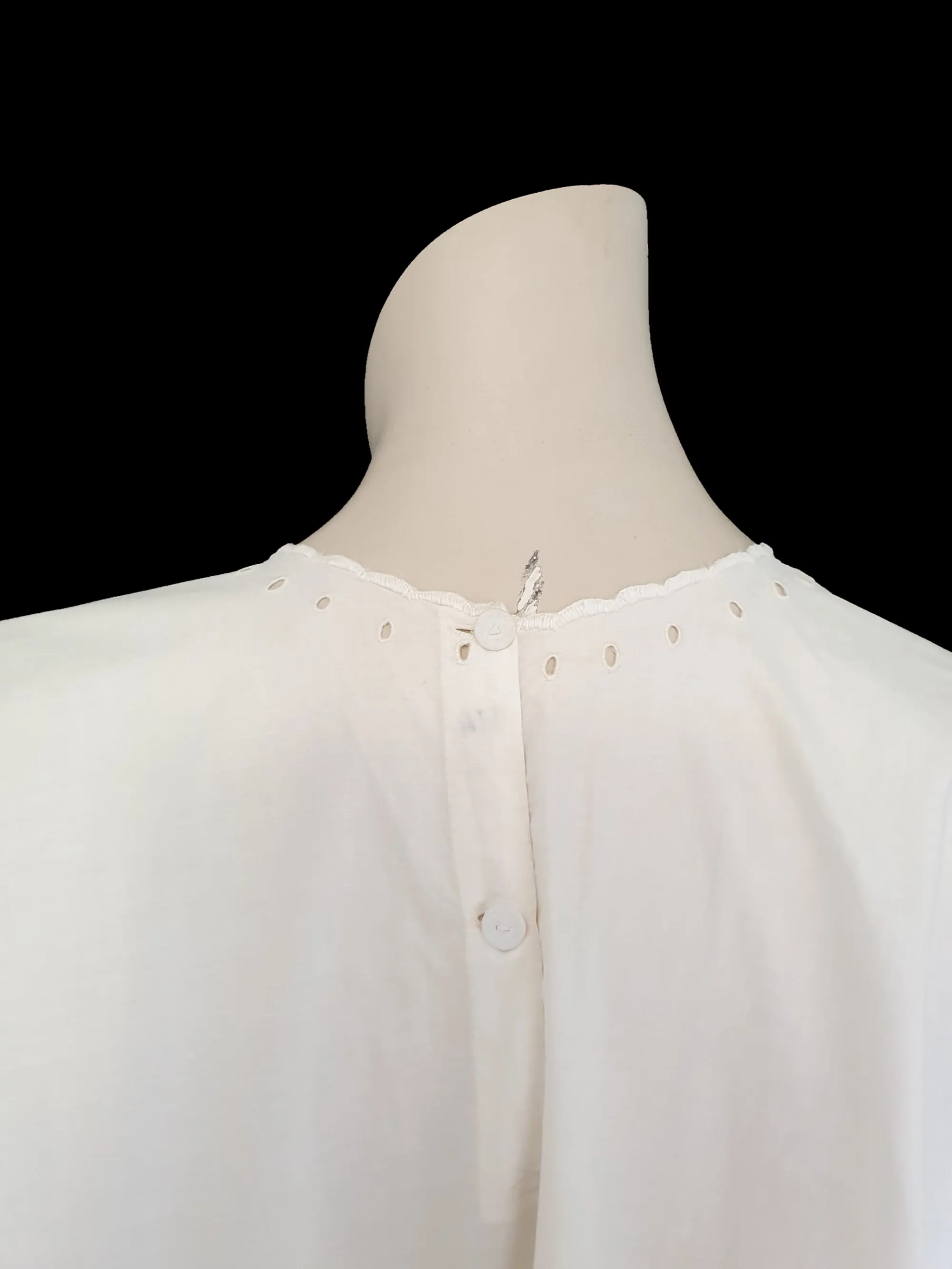 Antique White Cutwork Eyelet Nightgown - Broderie Anglaise - M