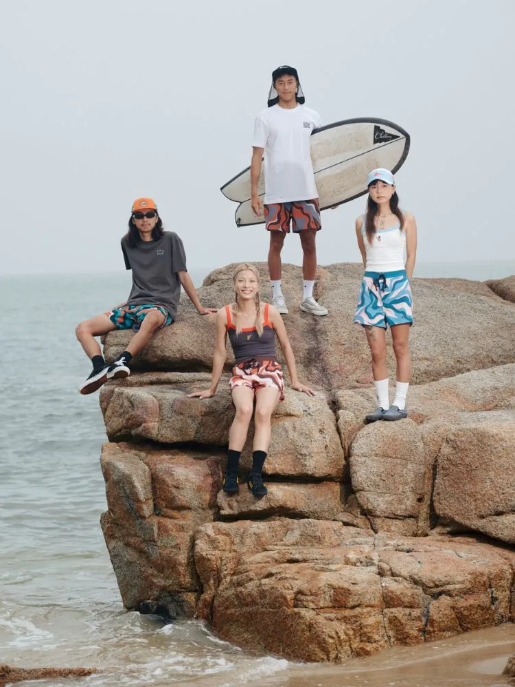 CHILLHANG Wave Print Surf Shorts - Women's