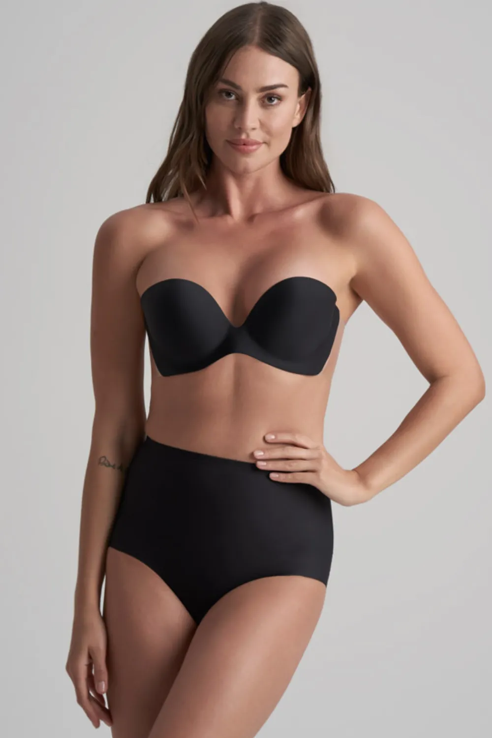Diva Backless Adhesive Bra