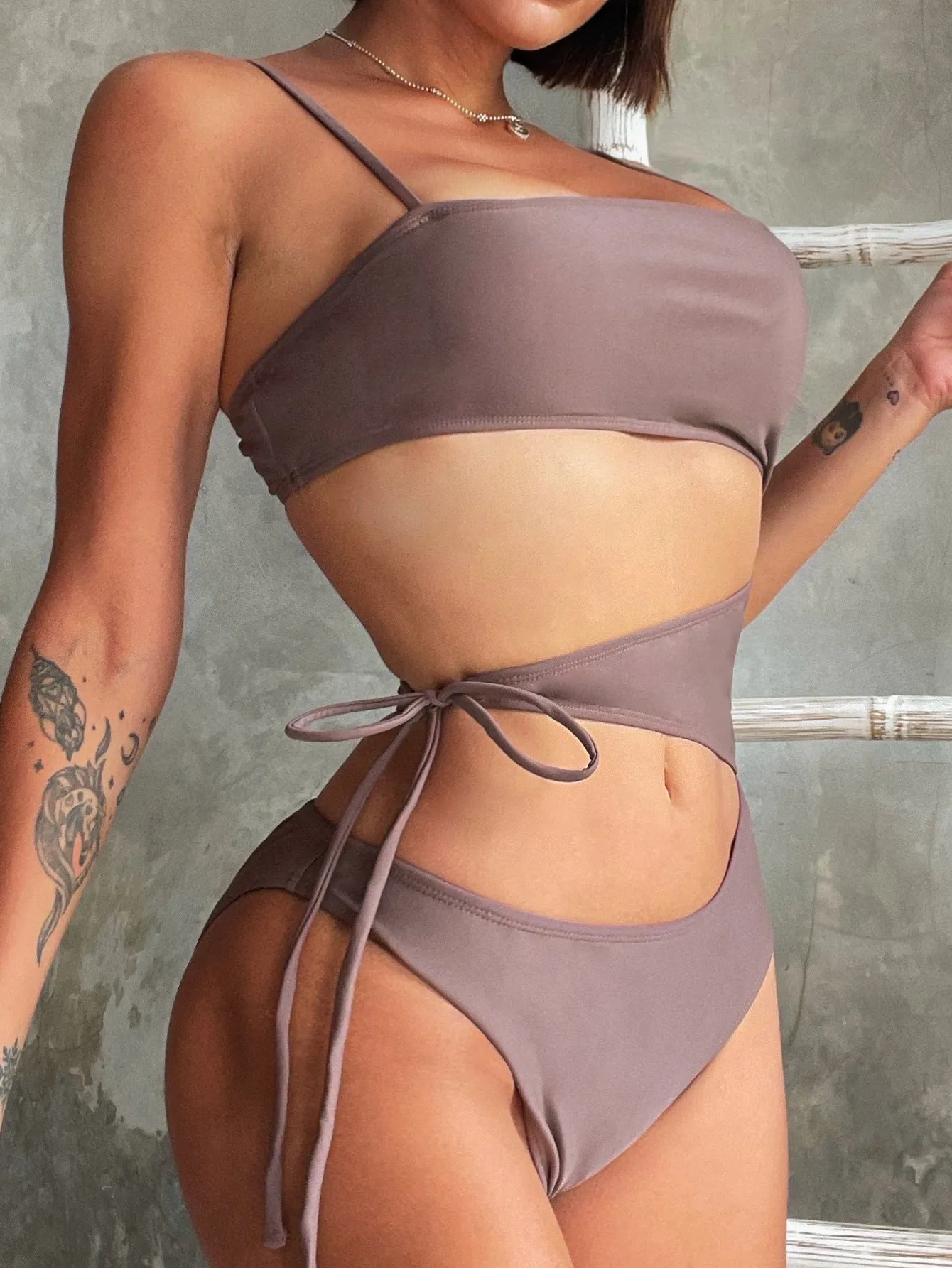Europe and The United States Latest Ominibus Swimsuits