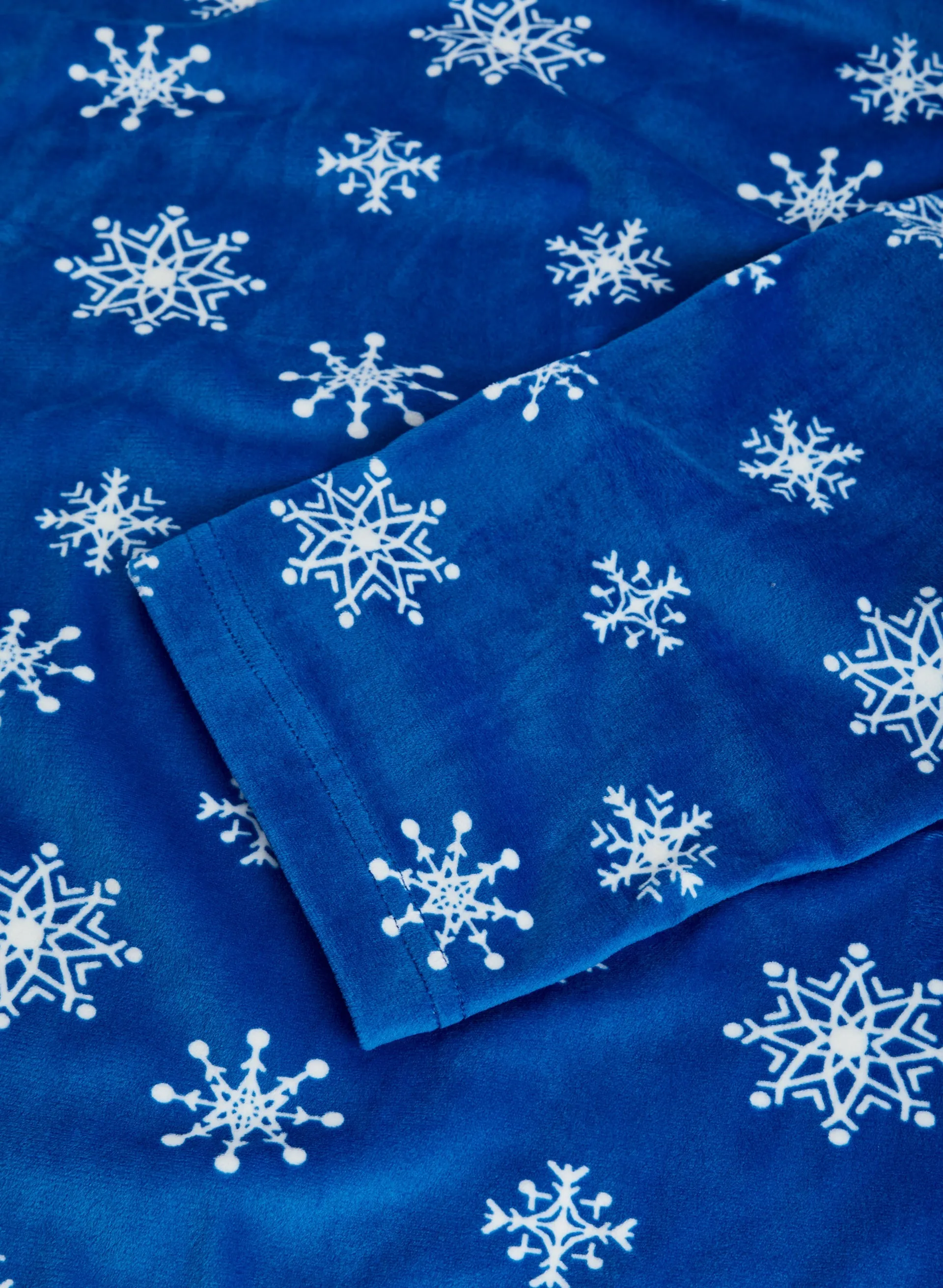 Velour Star Motif Nightgown